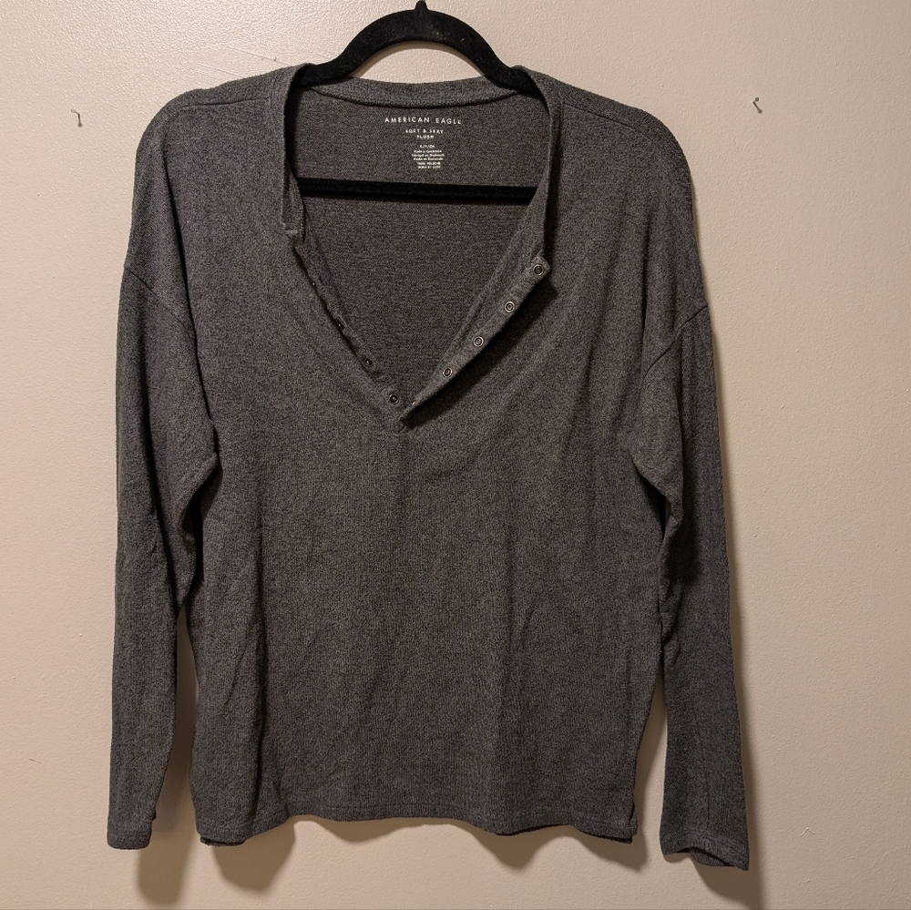 American Eagle Outfitters Women's Gray Long Sleeve Top Soft And Sexy